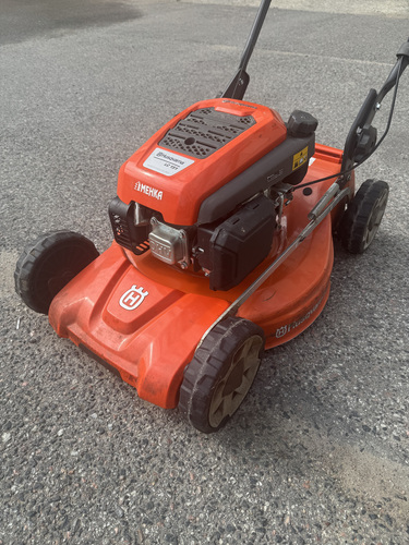 Газонокосилка Husqvarna LC 151