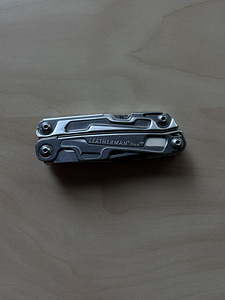 Multitool, Leatherman (3 foto / 3)
