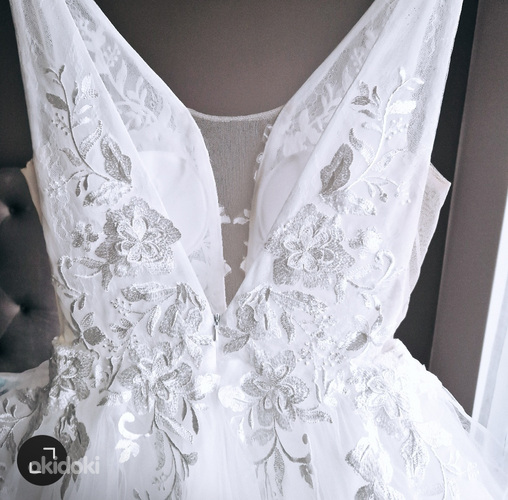 Свадебное платье новое (фото #2)