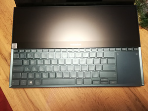 Müüa Asus Zenbook Pro Duo UX581LV (6 foto / 9)