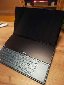 Müüa Asus Zenbook Pro Duo UX581LV (9 foto / 9)