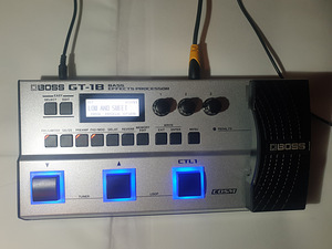 Effektikas Boss GT-1B Multi-FX Pedal (2 foto / 2)