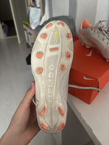 Футбольные бутсы Nike tiempo (2 фото из 2)