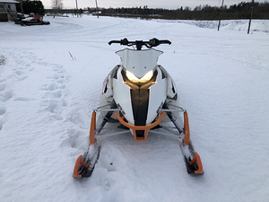 2015 Arctic Cat m 8000 153 (2 foto / 10)
