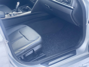 BMW 320 XDrive (7 фото из 14)
