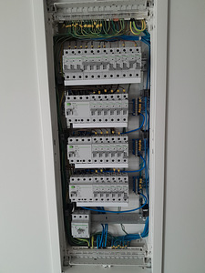 Elektrik. Kaablite paigaldamine, kilpide kokkupanek, lühiste