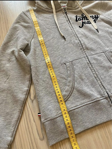 Tommy Jeans pusa, suurus S (4 foto / 8)