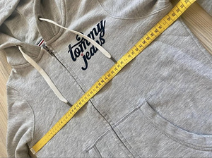 Tommy Jeans pusa, suurus S (6 foto / 8)