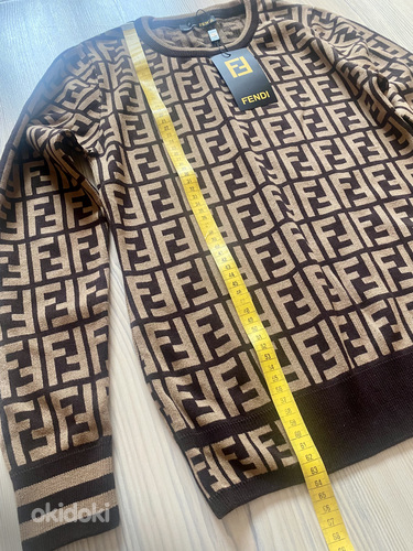 Новый свитер Fendi, S (фото #4)