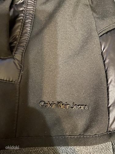 Куртка Calvin Klein xs (фото #2)