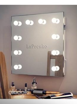 Зеркало для макияжа с подсветкой 600 х 600 (фото #1)