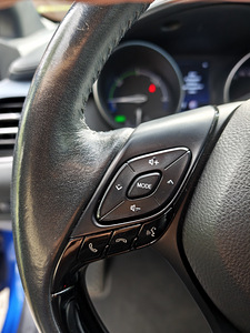 Toyota C-HR Style Plus 1.8 72kW (6 foto / 15)