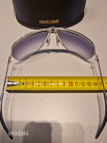 Солнцезащитные очки Роберто Кавалли (фото #3)
