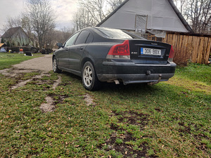 M/V Volvo S60 2.4D Manuaal (5 foto / 5)
