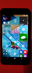 Microsoft Lumia 640 XL LTE Windows 10 (2 foto / 3)