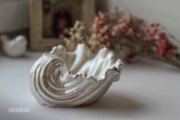 Pärlivärvi lillepotialus "Shell". (foto #1)