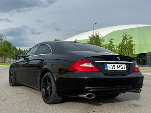 Mercedes CLS (2 foto / 3)