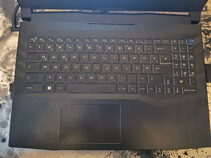 MSI Alpha 15 B5EEK sülearvuti (2 foto / 5)