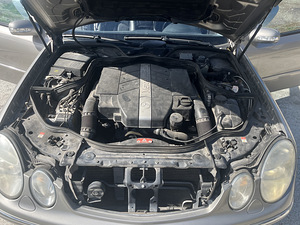 Mercedes-Benz W211 e320 bensiin 4 MATiC (5 foto / 10)