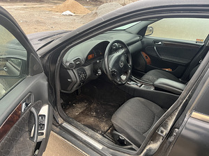Mercedes-Benz C-klass W203 2,0 kompressor 120kw (3 foto / 6)