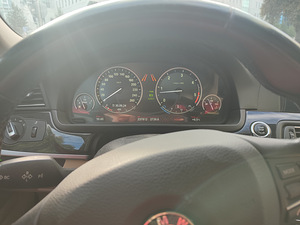 BMW 530d X drive (7 foto / 15)