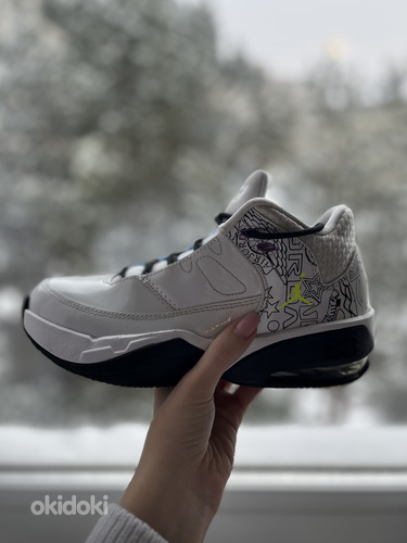 Nike Air Jordan Sneakers. (foto #1)