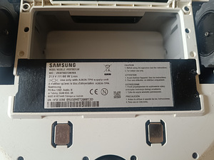 Samsung Jetbot 80 (3 foto / 3)