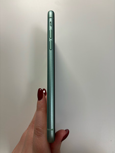 iPhone 11, 64GB, heleroheline (4 foto / 7)
