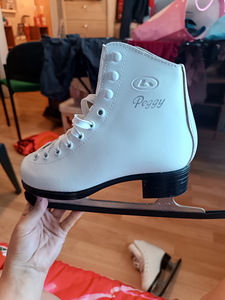 Laste iluuisud Peggy – nagu uued (6 foto / 6)
