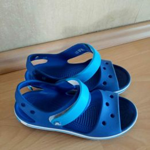 Crocs sandaalid s.J1 (31-32)