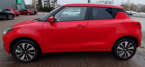 Suzuki Swift 4WD Hybrid (4 foto / 8)