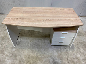 Wooden table with cabinet 136 x 67 x 75 cm (3 foto / 5)