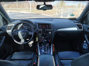 Audi Q5 diisel ,3.0, 176kw (5 foto / 5)