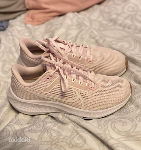 Nike tossud