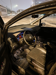 Аренда vw sharan, дизель (9 фото из 9)