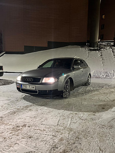 AUDI avant a4 rent (1 foto / 7)