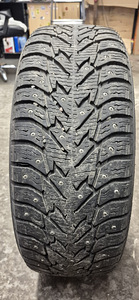 Шины 215/65R16 (2 фото из 3)