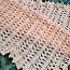 Вязаное одеяло розового цвета (фото #1)