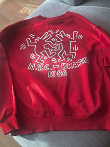 Keith Haring H&-M Oversized Fit Red Sweatshirt N.Y.C. Brasil (3 foto / 3)