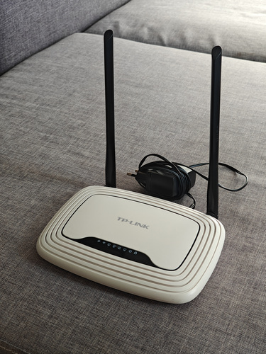 TP-Link WiFi роутер TL-WR841N 300mbps