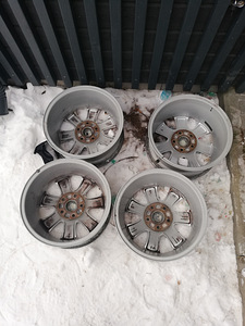 16" оригинальные диски Skoda (2 фото из 3)