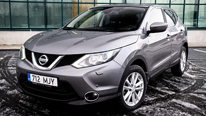 Nissan Qashqai 1.6 96kW (3 foto / 15)