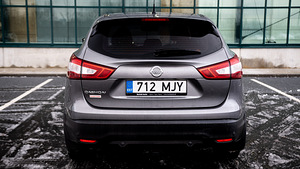 Nissan Qashqai 1.6 96kW (5 foto / 15)