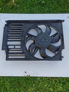 BMW X1 kliimaventilaator (1 foto / 4)