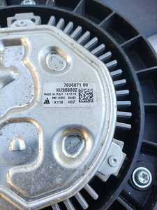 BMW X1 kliimaventilaator (3 foto / 4)