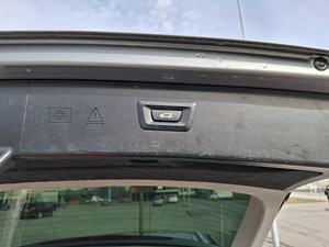BMW F11 530xd (9 foto / 13)