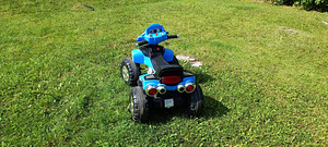 Laste elektriline ATV (3 foto / 3)