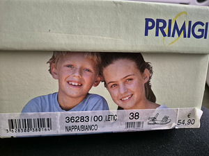 Новые сандалии PRIMIGI (5 фото из 5)