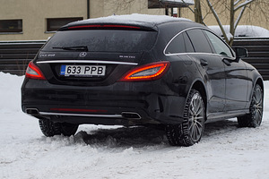 Mercedes-Benz CLS 350 4-Matic Shooting Brake AMG line (4 foto / 15)