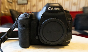 Canon 5d mark iii kamera (1 foto / 5)